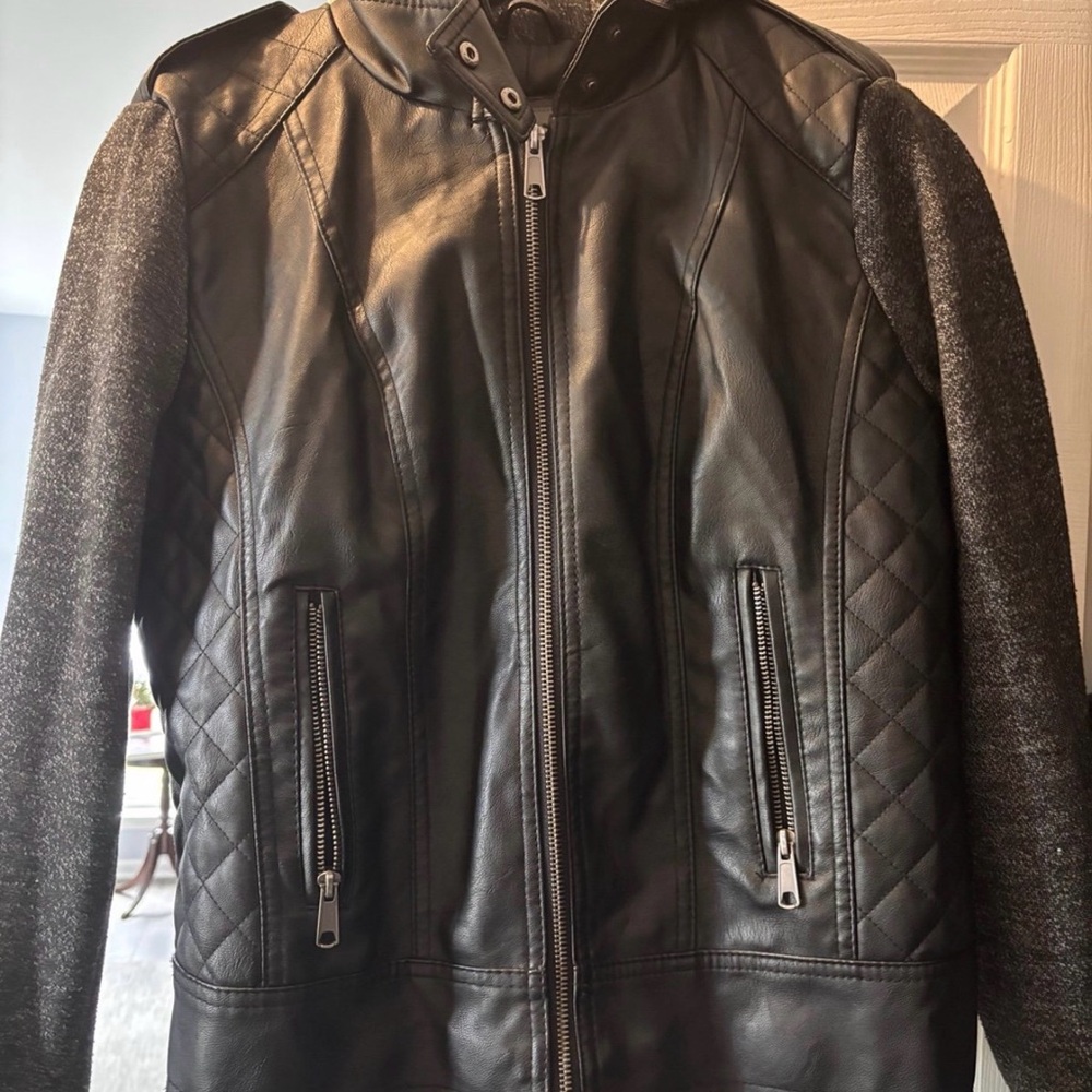 Ci Sono Black Quilted Faux Leather Bomber Jacket with Knit Sleeves